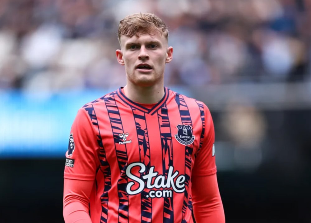 MU bất ngờ từ chối mức giá Everton đưa ra cho Branthwaite