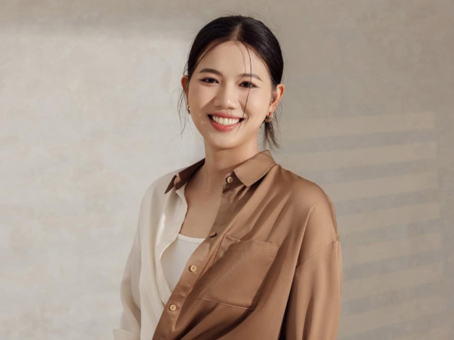 "Tiểu tiên cá" Ánh Viên lấn sân làm mẫu ảnh, dân tình choáng váng vì quá xinh đẹp