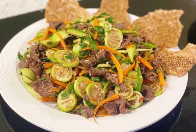 C&#xE1;ch l&#xE0;m g&#x1ECF;i b&#xF2; c&#xE0; ph&#xE1;o t&#x1B0;&#x1A1;i ngon, thanh m&#xE1;t, l&#x1EA1;i l&#x1EA1; mi&#x1EC7;ng cho b&#x1EEF;a c&#x1A1;m ng&#xE0;y h&#xE8; c&#x1EE7;a m&#x1EB9; &#x111;&#x1EA3;m