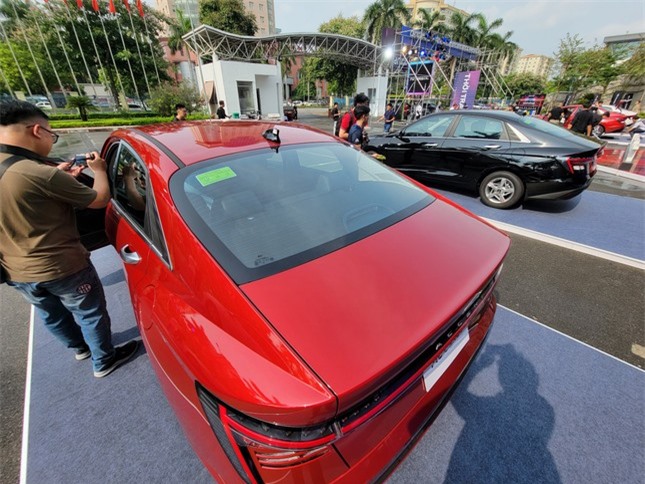 Cận cảnh Hyundai Accent 2024 vừa trình làng thị trường Việt Nam ảnh 19