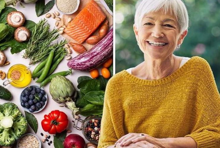 Học bí quyết trường thọ, không bệnh tật từ chế độ "ăn cầu vồng"