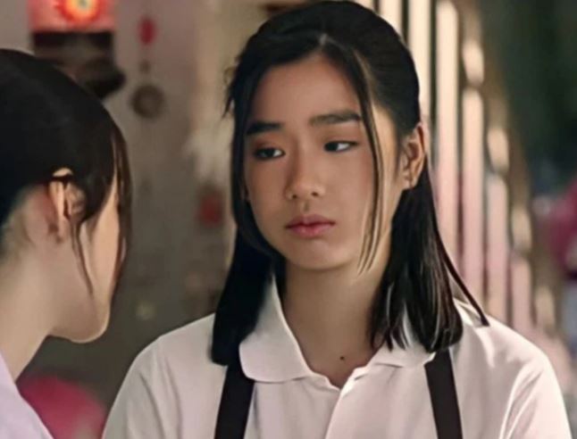 Chỉ một câu phàn nàn của mẹ, em trai chồng tức giận ném bát cơm xuống nền nhà và đuổi vợ về nhà ngoại làm tôi nóng "cháy mặt"