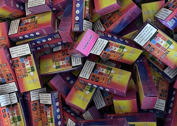 Buôn lậu, tàng trữ thuốc lá điện tử có chiều hướng gia tăng