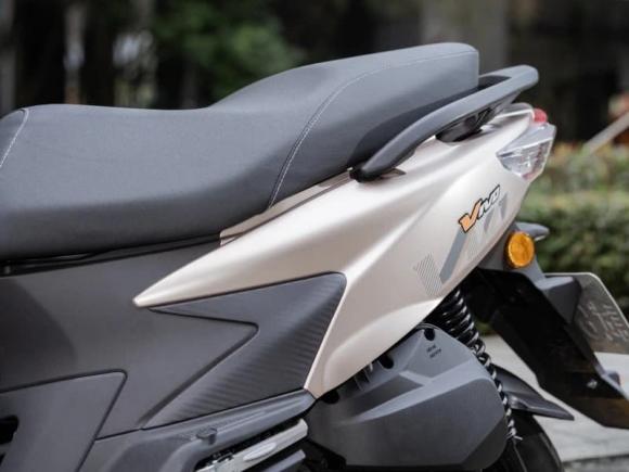 Xuất hiện loại xe máy tay ga mới chỉ 37 triệu đồng, cốp rộng như Lead, phanh CBS khiến Honda Vision 'bị lãng quên'