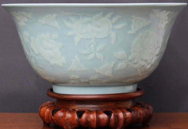 Dọn nhà, phát hiện báu vật bị lãng quên trị giá hơn 6 tỷ đồng