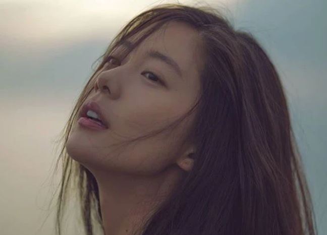 Bố mẹ vợ bán đất cho 200 triệu, chồng hớn hở đòi mua đất cho em trai, tôi không đồng ý thì anh tuyên bố bỏ vợ