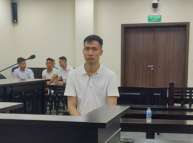 Cựu nhân viên Toyota lĩnh 14 năm tù vì chiếm đoạt tiền tỷ của khách mua xe