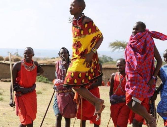 Khám phá cuộc sống của bộ lạc 'độc nhất vô nhị' nhất châu Phi: Săn cá sấu, hà mã để sống qua ngày, đàn ông đến tuổi phải làm điều này mới được lấy vợ!