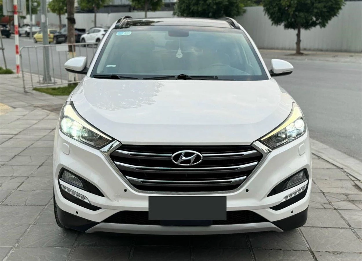 Hyundai Tucson 2018 lên sàn xe cũ với giá khó tin sau 6 năm lăn bánh 481495