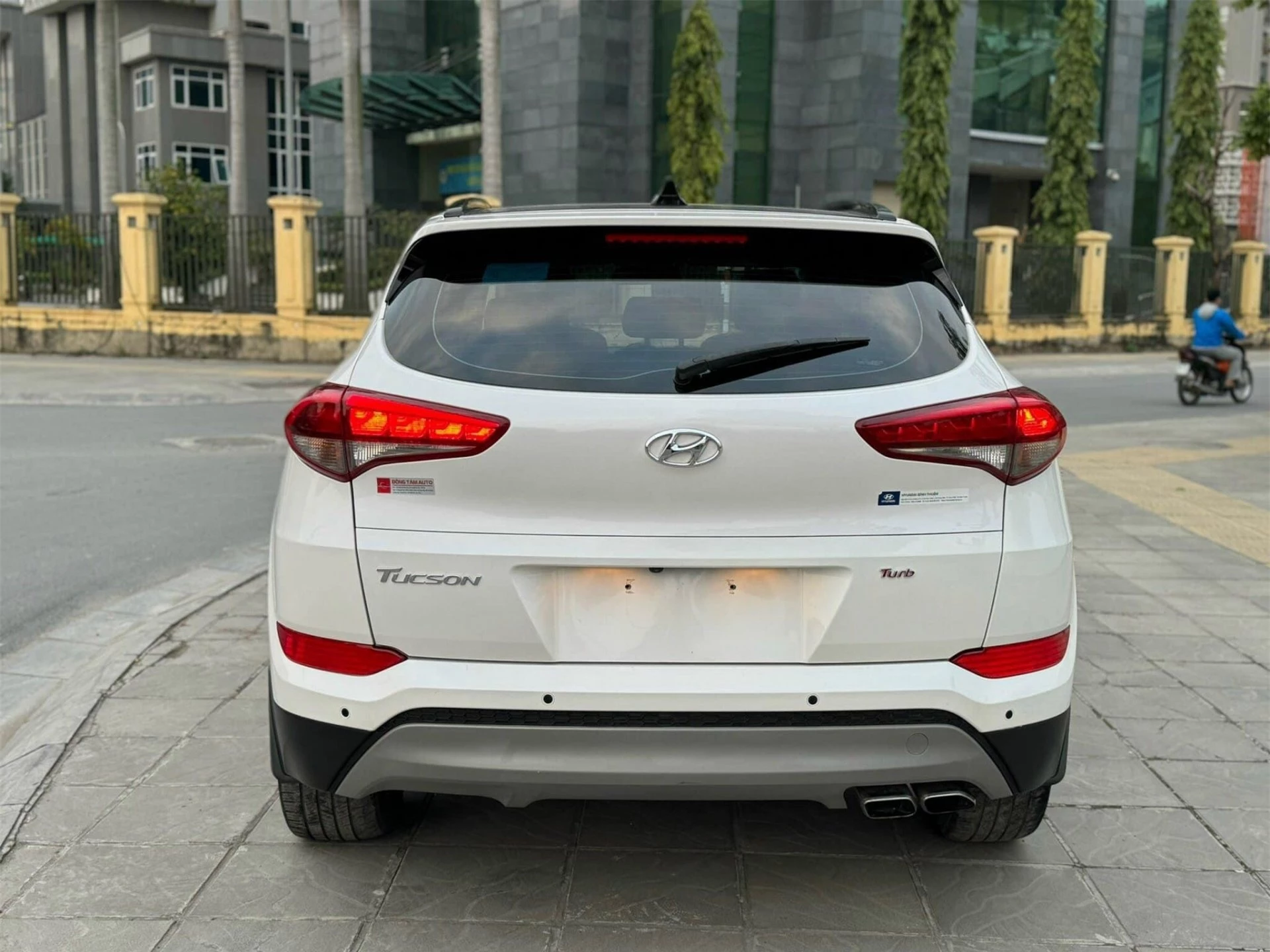 Hyundai Tucson 2018 lên sàn xe cũ với giá khó tin sau 6 năm lăn bánh 481496