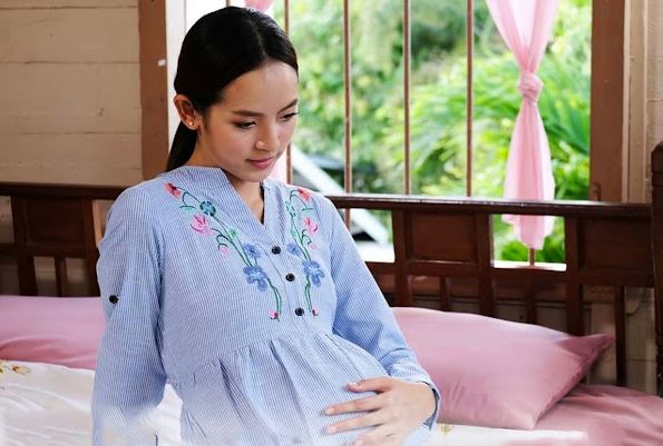 Biết tôi tái hôn và có bầu, mẹ chồng cũ gọi: Mẹ cho mảnh đất, 2 đứa xây nhà mà ở!