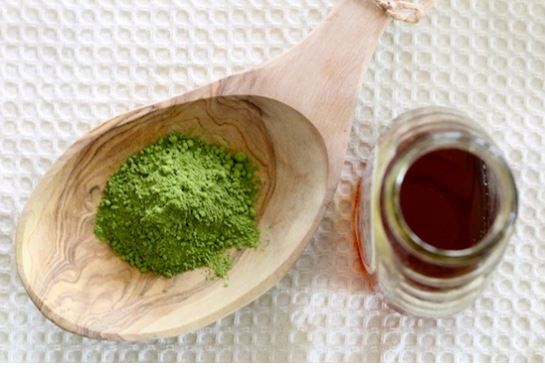 Công dụng kỳ diệu của mặt nạ bột trà xanh giúp thổi bay tàn nhang