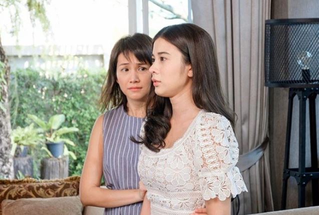 Chị chồng mang tới bịch bỉm rồi đòi nợ 300 triệu, tôi choáng váng không hiểu gì cho tới khi nghe chị tiết lộ một bí mật