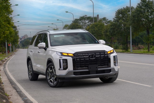 Hyundai Palisade xoay chuyển phân khúc SUV cỡ lớn tại Việt Nam bằng điều gì?