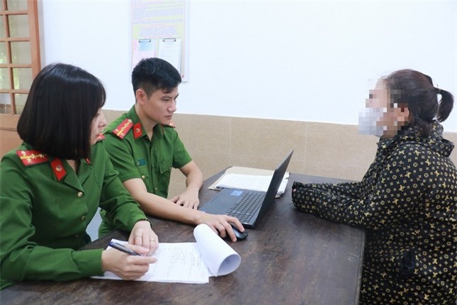 Lập công ty ‘ma’ để mua bán hóa đơn, giám đốc và kế toán bị khởi tố ảnh 1