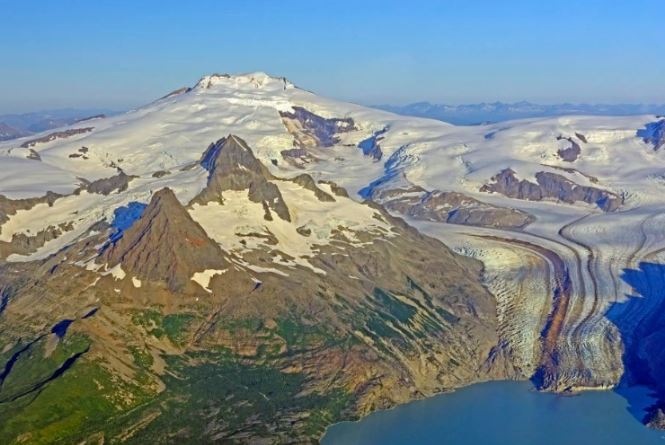 Tại sao trên Trái đất, không có ngọn núi nào cao quá 20.000 mét? Lý do liên quan đến sự sinh tồn!