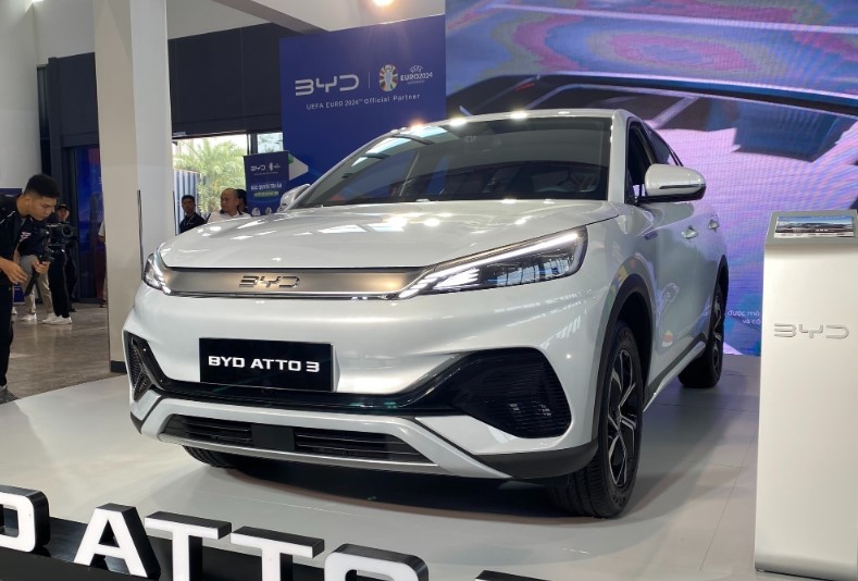 Cận cảnh xe điện BYD Atto 3 vừa ra mắt tại Việt Nam, cạnh tranh VinFast VF 7