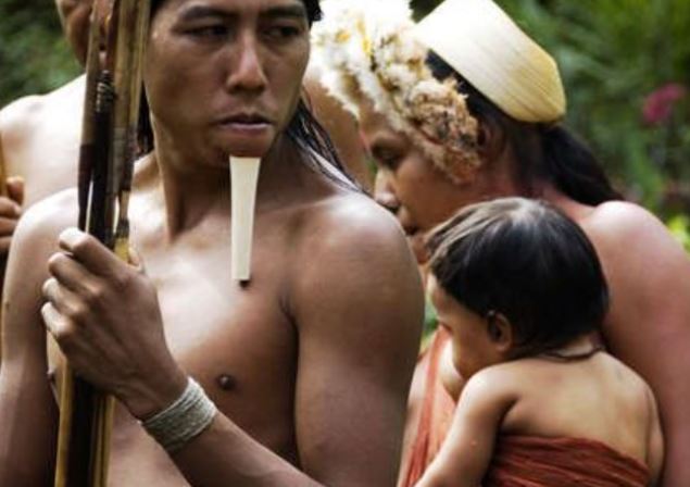 Kinh ngạc bộ tộc bình đẳng số 1 thế giới: Đàn ông hay phụ nữ muốn bao nhiêu bạn tình cũng được!