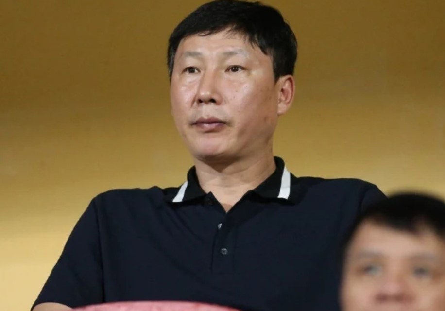 HLV Kim Sang Sik thay thế loạt cầu thủ ĐT Việt Nam