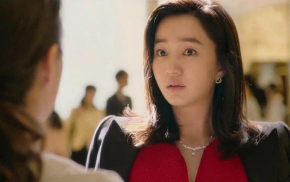 Khi tôi rủ chị hàng xóm đi bộ để giảm béo bụng, nào ngờ chị cười và nói: "Cái này phải về hỏi chồng em là rõ thực hư thôi"