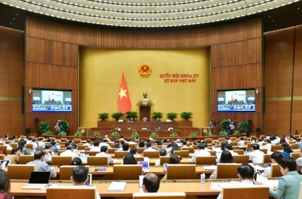 Ng&#xE1;y 18/6, Qu&#x1ED1;c h&#x1ED9;i th&#x1EA3;o lu&#x1EAD;n v&#x1EC1; d&#x1EF1; &#xE1;n Lu&#x1EAD;t C&#xF4;ng &#x111;o&#xE0;n (s&#x1EED;a &#x111;&#x1ED5;i)