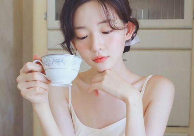 Nữ giới biết làm 3 việc này mỗi sáng thức dậy sẽ ít độc tố trong người, bụng phẳng và trẻ lâu