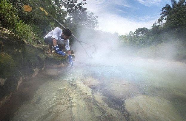 Con sông nóng nhất thế giới sôi sục 365 ngày/năm: Thò tay xuống nửa giây sẽ bị bỏng cấp độ 3