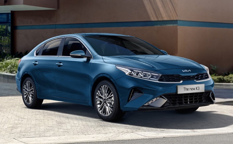 Giá lăn bánh Kia K3 tháng 6/2024 ở mức ‘rẻ như bèo’, sẵn sàng ‘soán ngôi’ Mazda3