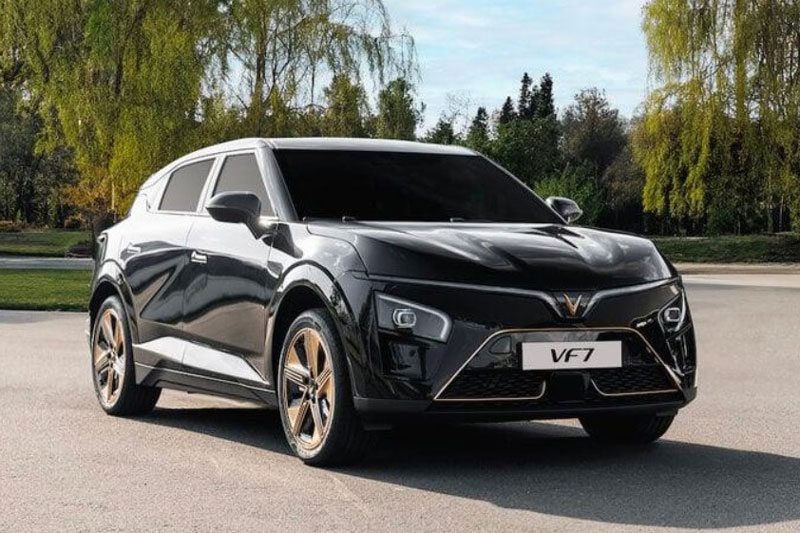 Top 5 mẫu xe dưới 1 tỷ đồng bạn tuyệt đối không nên bỏ qua - cỗ máy 'made in Việt Nam' sở hữu nhiều tính năng vượt đối thủ