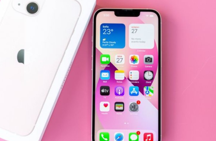 iPhone 13 giảm giá khủng cả chục triệu, đập hộp rẻ không tưởng, khéo chọn còn rẻ hơn iPhone 12