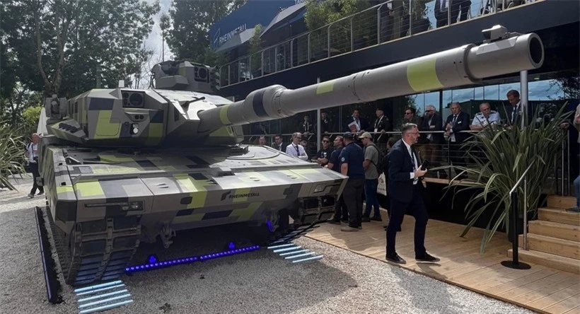 Mẫu trình diễn công nghệ xe tăng KF51-U Panther được trưng bày tại Triển lãm Eurosatory 2024.