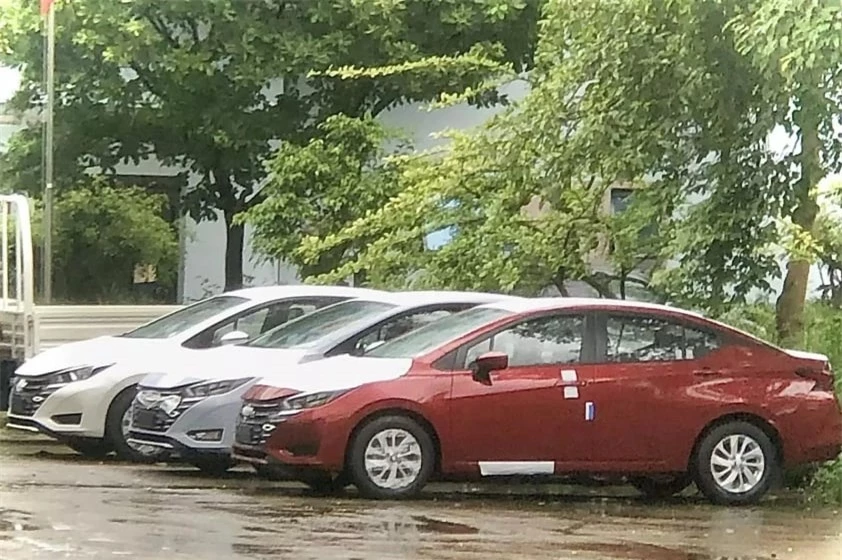 nissan-almera-2024