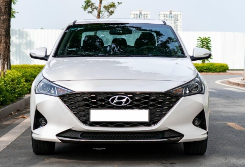 Bất ngờ giá bán của Hyundai Accent chạy lướt 1 năm tại Việt Nam