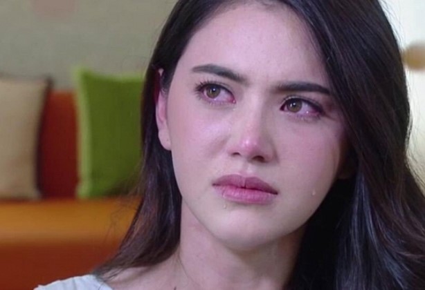 Nghe thấy gia đình em dâu rơi vào cảnh túng quẫn, vợ chồng tôi đến hỏi thăm và choáng váng khi nhìn thấy thứ trên mâm cơm