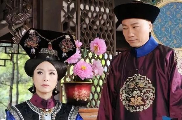 Thái giám hầu hạ phi tần tắm rửa là đặc quyền nhưng sao ai cũng sợ hãi?