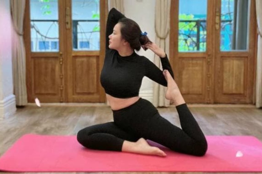 Từng chạm mốc 84kg và giảm cân thành công, Phan Như Thảo nay bỗng tiết lộ tăng 3kg, thân hình thế nào mà vẫn được khen tới tấp?