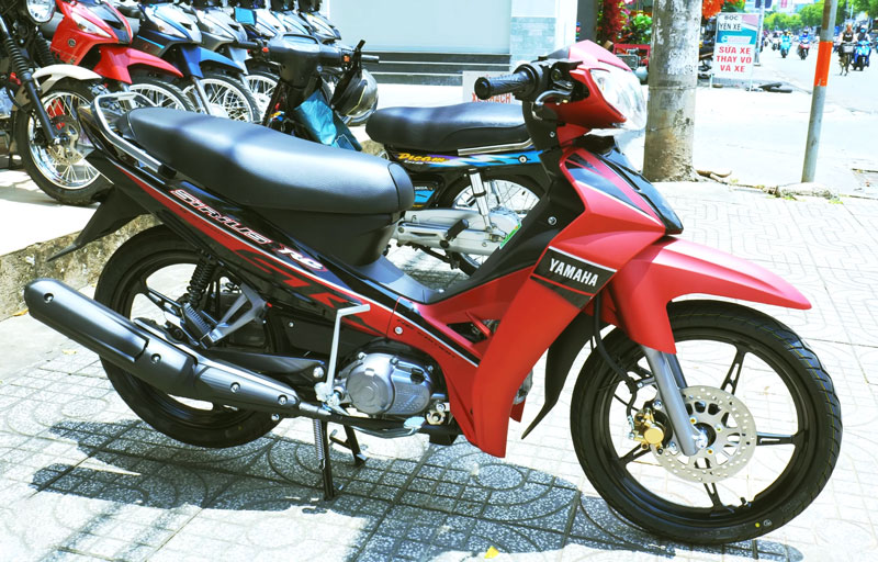 CLIP: Cận cảnh 'xe số quốc dân' Yamaha Sirius RC 2024, giá 21,993 triệu đồng, đối thủ đáng gờm của Honda Wave RSX