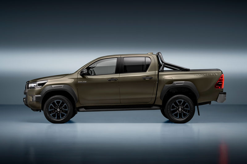 Top 10 ôtô bán chạy nhất Đông Nam Á: Toyota Hilux thống trị