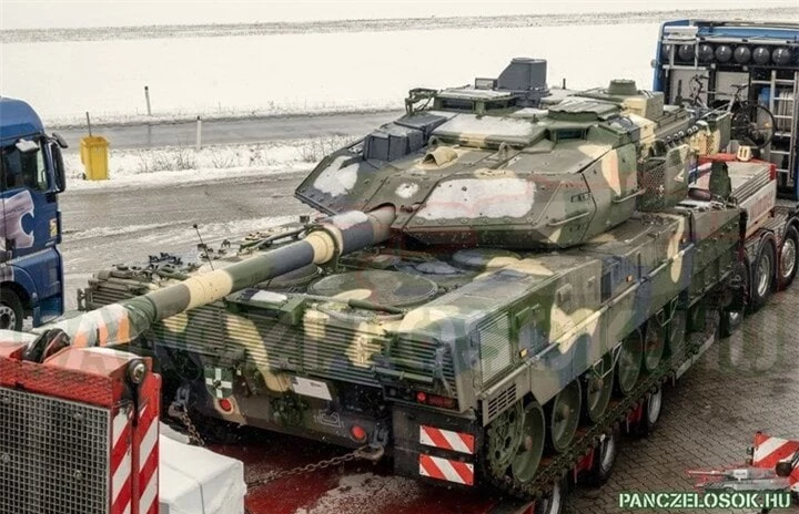 Xe tăng Leopard 2A7HU của Hungarian.