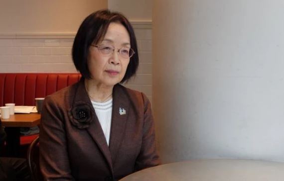 Sau khi cãi nhau, mẹ chồng bỏ sang nhà con gái, bố chồng bắt tôi đi đón bà về nhưng khi đến nơi tôi bị cô em chồng bóng gió đổ vấy cho tội “không biết can ngăn”