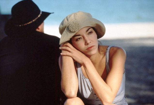 Sau đám tang của bố chồng, chồng tôi mang hết tài sản ra định chia đôi với em trai nhưng chú ấy lại ngỏ lời khiến vợ chồng tôi kinh ngạc