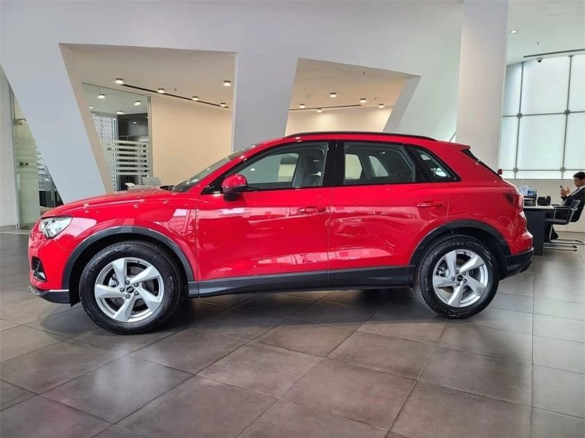 audi-q3-2024-3