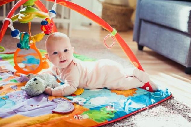 Cách kích thích sự phát triển của trẻ sơ sinh 0-6 tháng tuổi, cha mẹ nào cũng nên biết