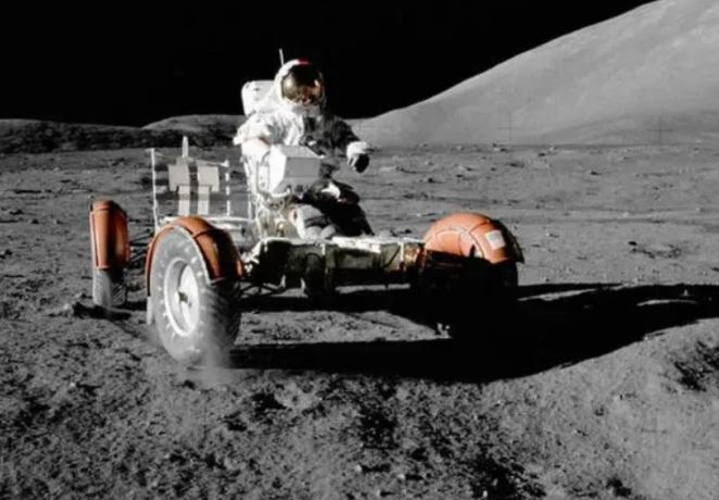 12 phi hành gia đầu tiên đặt chân lên mặt trăng đều mắc bệnh lạ, sự thật đằng sau việc Mỹ hàng chục năm không đặt chân lên mặt trăng là gì?