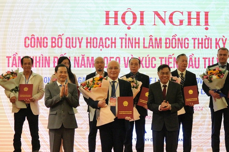 Lâm Đồng thu hút đầu tư hơn 125.000 tỷ đồng tại lễ công bố quy hoạch tỉnh