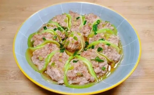 Loại "rau" cực rẻ vào mùa hè đem nấu thành món ăn: Vừa dễ, ngon, thanh mát lại có thể giúp giảm cân