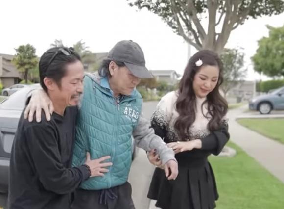 Ca sĩ đầu tiên mua xe hơi tại Việt Nam nay sống vô gia cư tại Mỹ, sức khỏe đi xuống trầm trọng