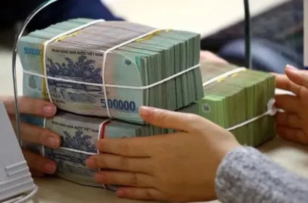 "Không nên tăng thu ngân sách bằng việc điều chỉnh thuế VAT"