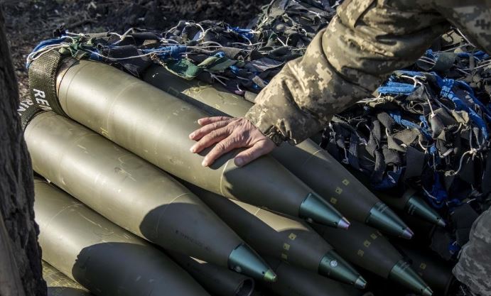 Lô đạn dược của Séc được chuyển đến Ukraine