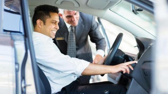 Năm bước kiểm tra xe mới mua, tài xế cũ sẽ dạy bạn cách vận hành, bước cuối cùng rất quan trọng